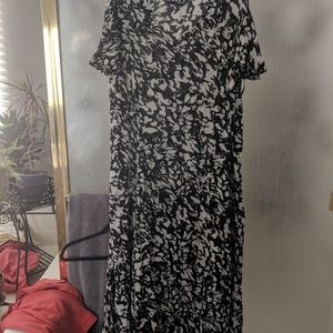 Dress-lightweight and no need to iron